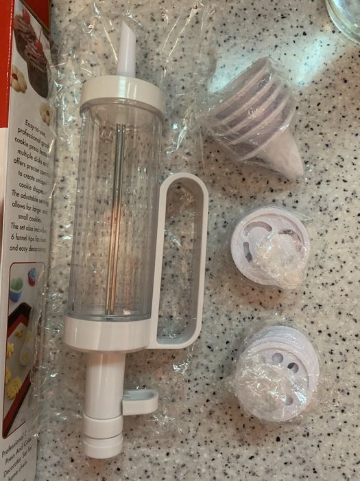 Кондитерський шприць з насадками новий