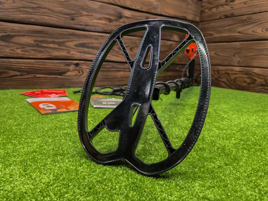 Металошукач Quest Q30