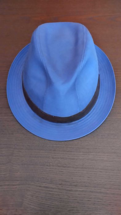 Chapéu tirolês azul