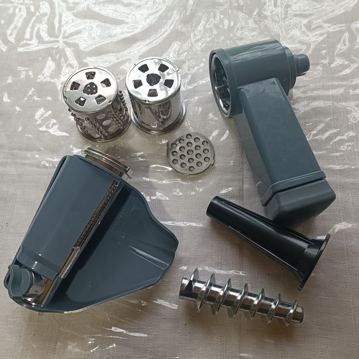 Продам мясорубку Tefal