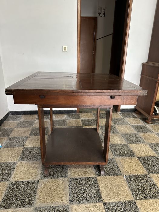 Mesa de madeira Extensivel