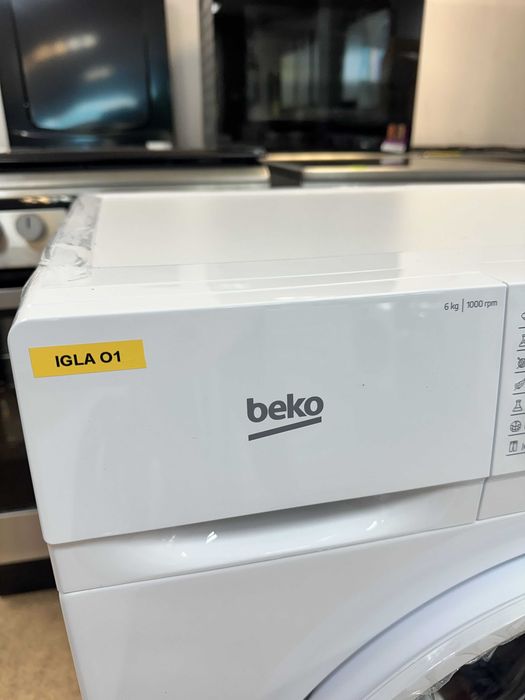 NOWA Pralka Beko B1WFK2604WEE Slim gwar 2 lata O1