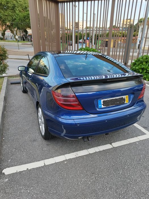 Mercedes coupé 220 CDI (150cv) automático