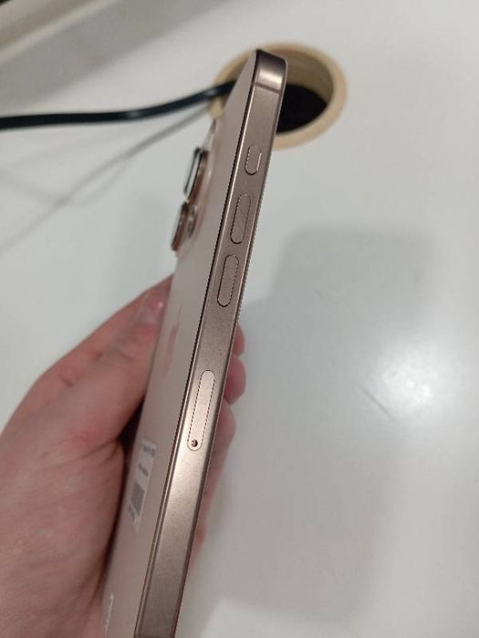 Мобільний телефон iPhone 16 Pro 128GB