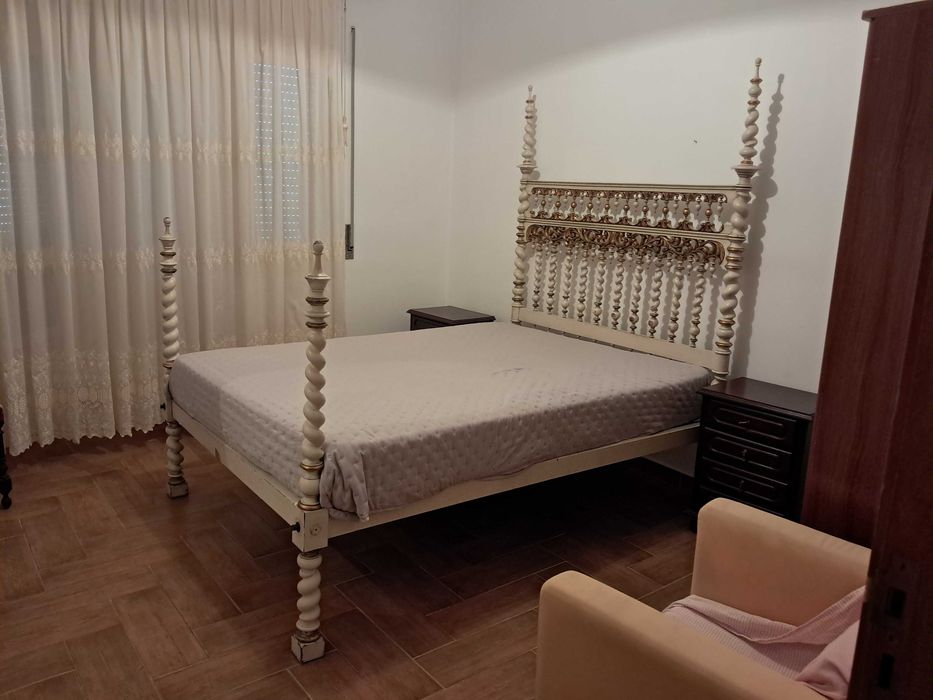 Arrendamento de Apartamento T1 - Preferência por Profissional Deslocado