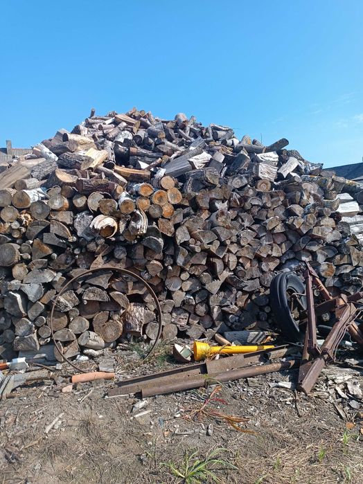 drewno opałowe cięte łupane kominkowe