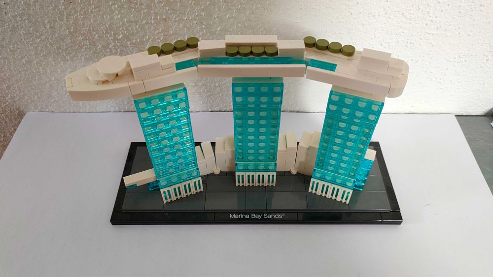 Lego Architecture #21021 Marina Bay Sands