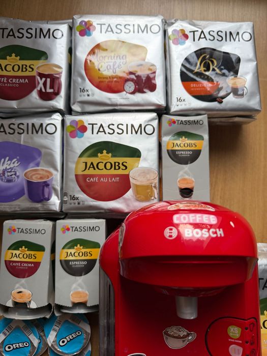 XXL Ekspres + Kawa Bosch Tassimo kapsułki duży zestaw AGD kawa Jacobs Milka Oreo czerwony