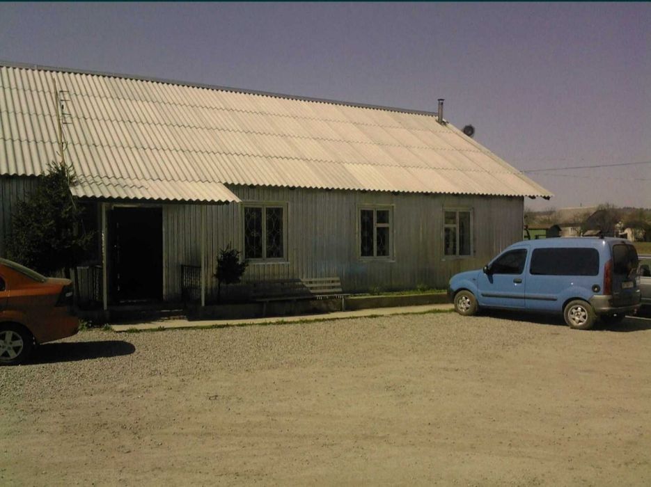 Приміщення 1000 м2  в с. Старий Лисець, за вул. Лисецька