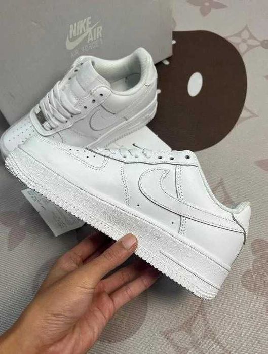 Promocja NIKE AIR FORCE 1 Biały AF1 R.41