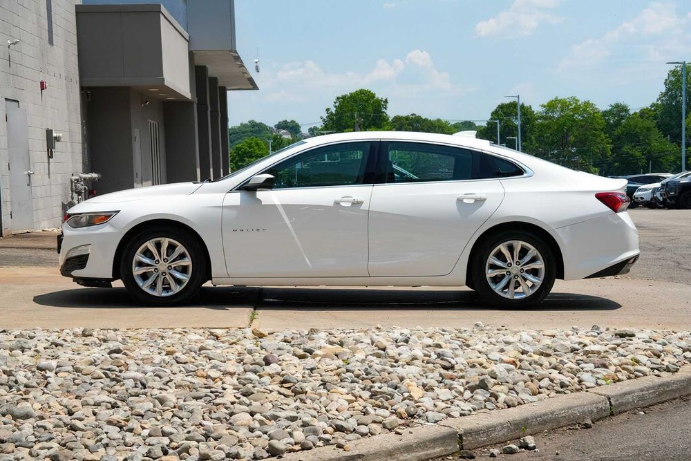 Chevrolet Malibu      2020
