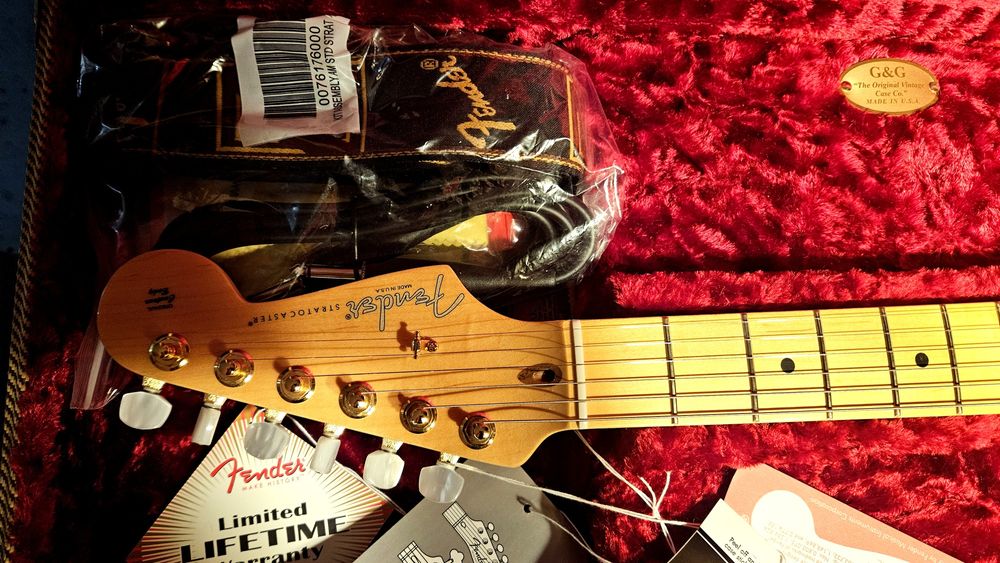 Guitarra Fender Strat 60° Aniversario NOVA