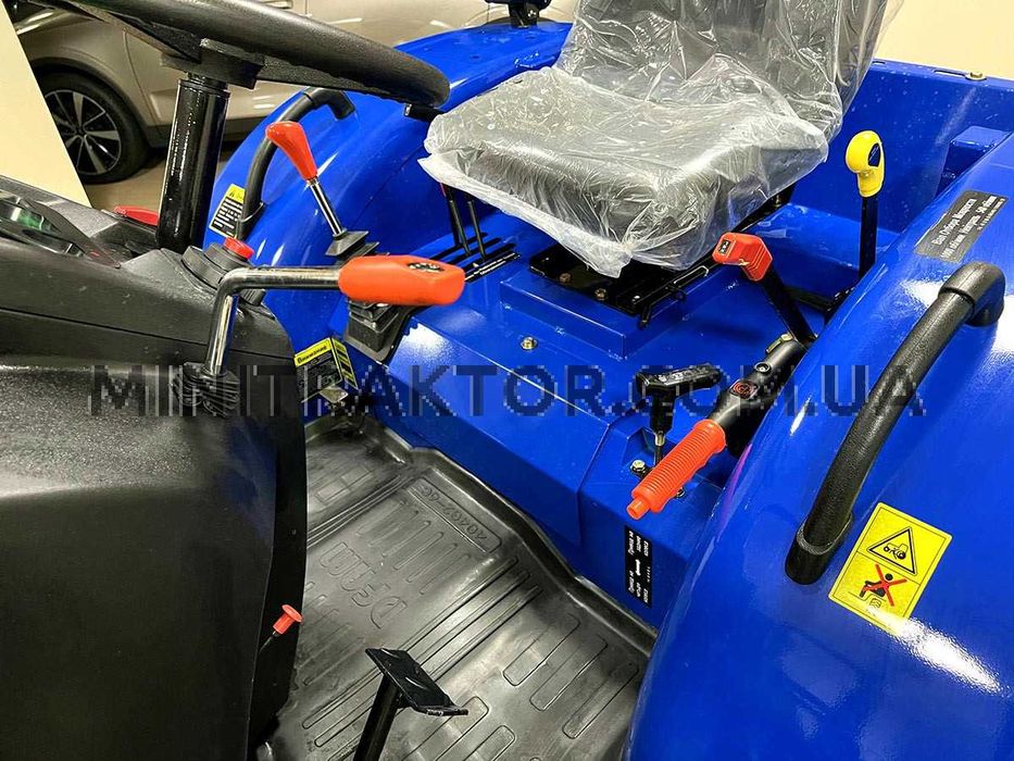 Мінітрактор DONGFENG - 404G2 (Примусова гідравліка)