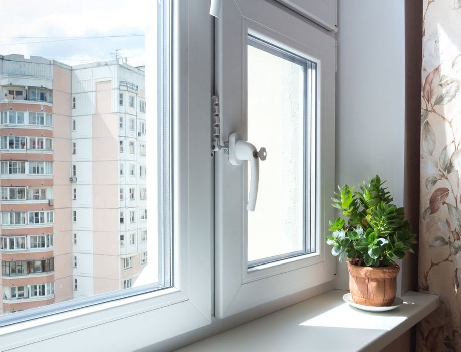 Виготовлення та монтаж металопластикових вікон. Достапно Гарантія 10 р