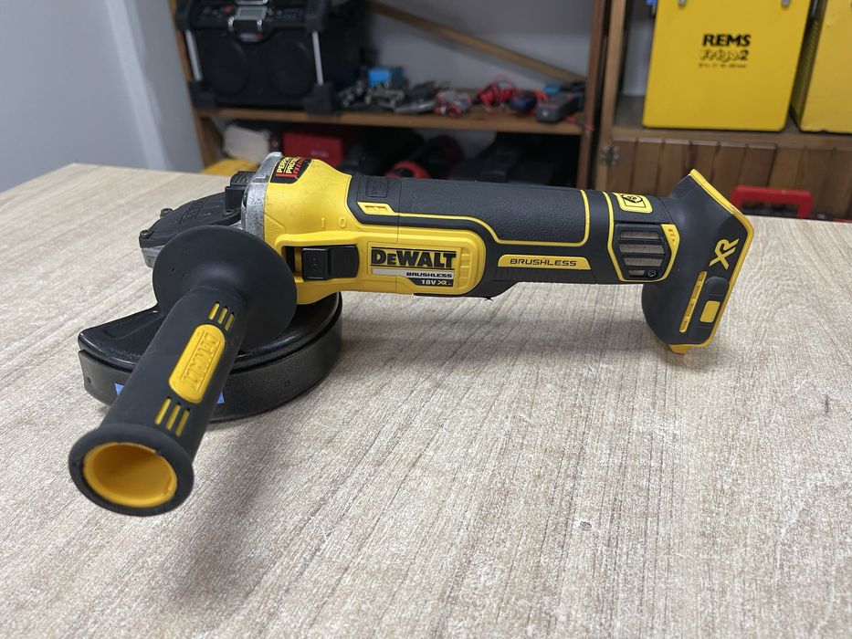 Dewalt DCG405 / безщіткова болгарка Девольт 125 мм