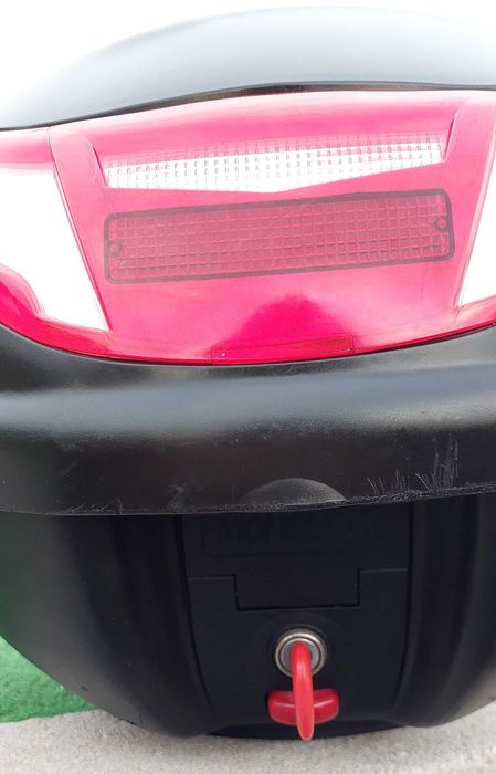 Top Case Givi para moto - LER ANÚNCIO