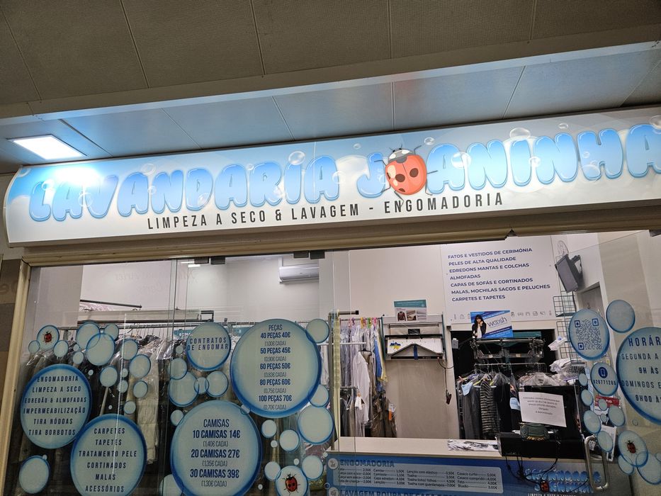 Trespasse Lavandaria Joaninha no Centro Comercial Serra Nova,.