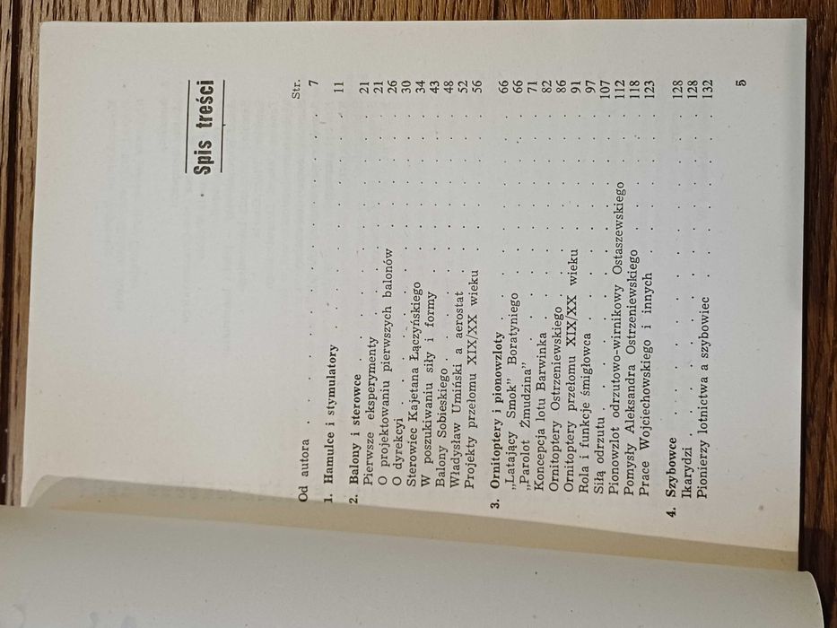 Książka "Rodowód polskich skrzydeł" - Stanisław Januszewski - 1981 rok