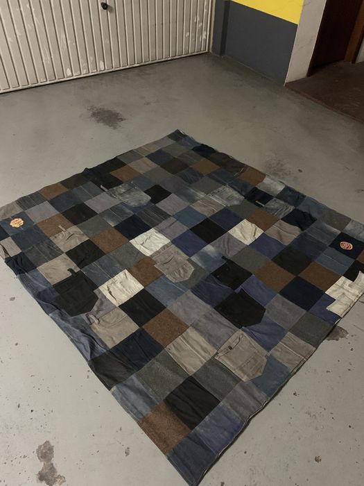 Tapete carpete feito de ganga bar ou mesa como ikea ou area