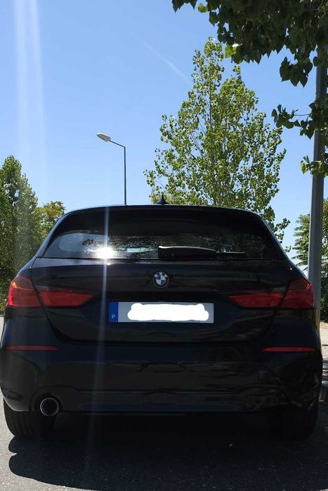 2021 BMW serie 1 D