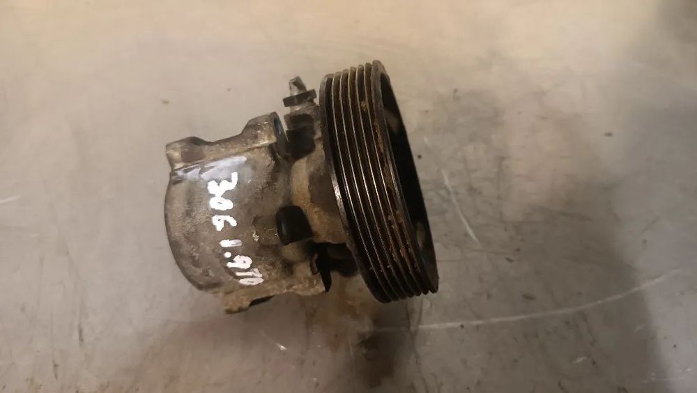 BOMBA DE DIRECÇÃO / DIREÇÃO ASSISTIDA PEUGEOT 306 / CITROEN ZX /