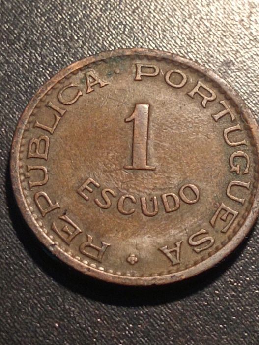 1 escudo	- Angola	1956 - Bronze - Soberba