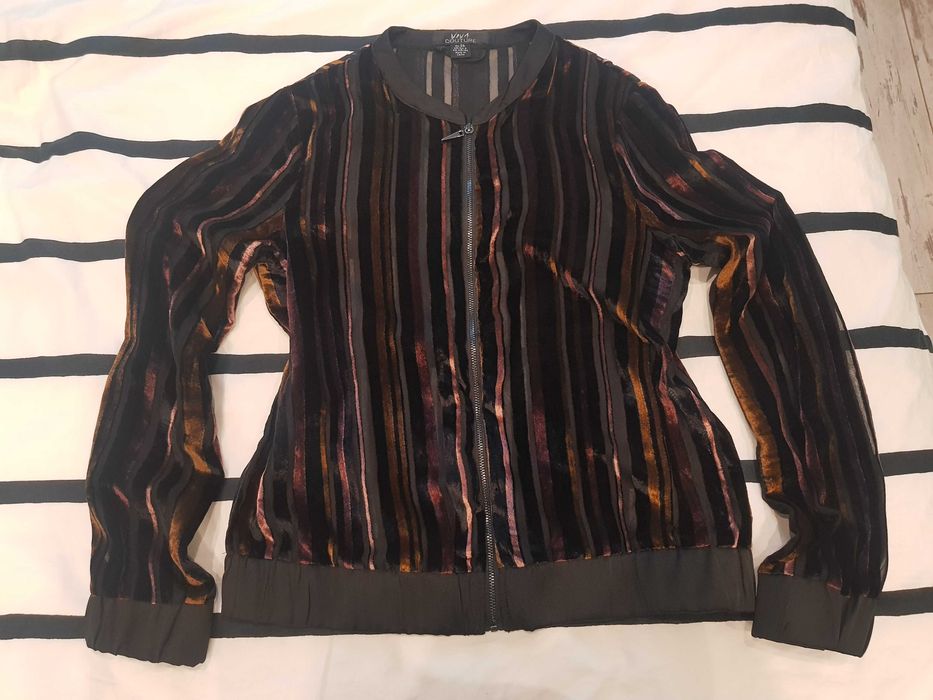 Damska elegancka bluza 36