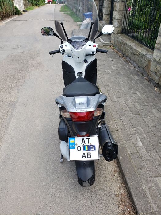 Скутер Honda SH300i