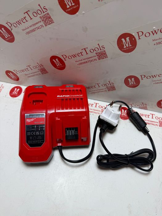 Milwaukee M12-18FC Rapid/зарядний пристрій мілвоке(220в)