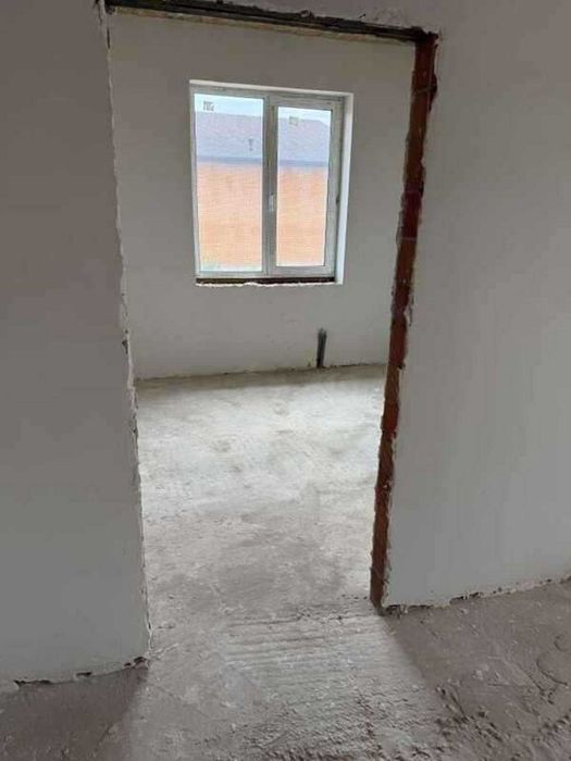 Ваш Сосновий Рай: Котедж Мрії в Гореничах