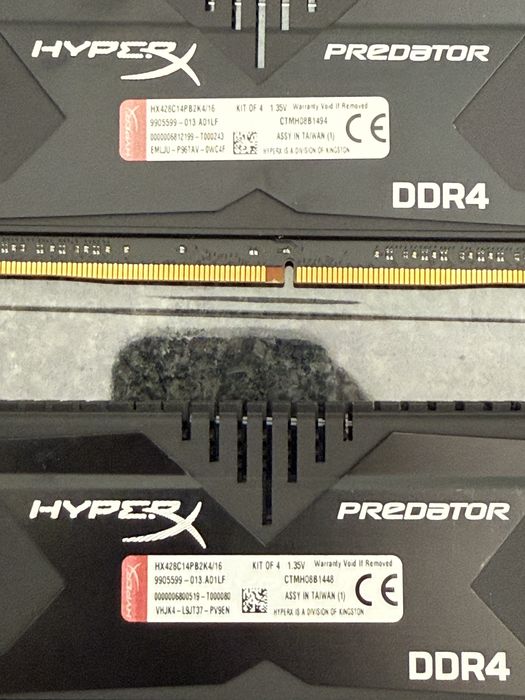 Memórias Kingston HyperX Predator 16 Gb (4x4Gb)