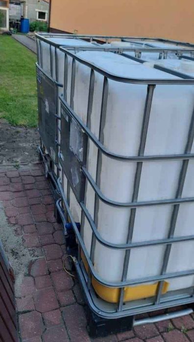 Zbiornik mauzer na wodę 1000 litrów 4 szt.