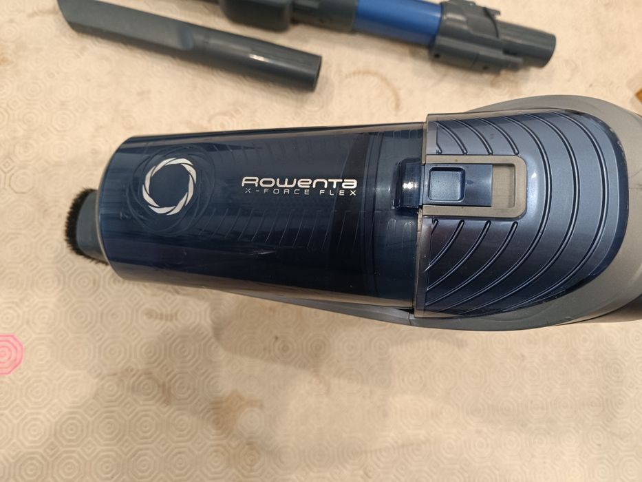 Aspirador vertical x force flex 9.60 aqua