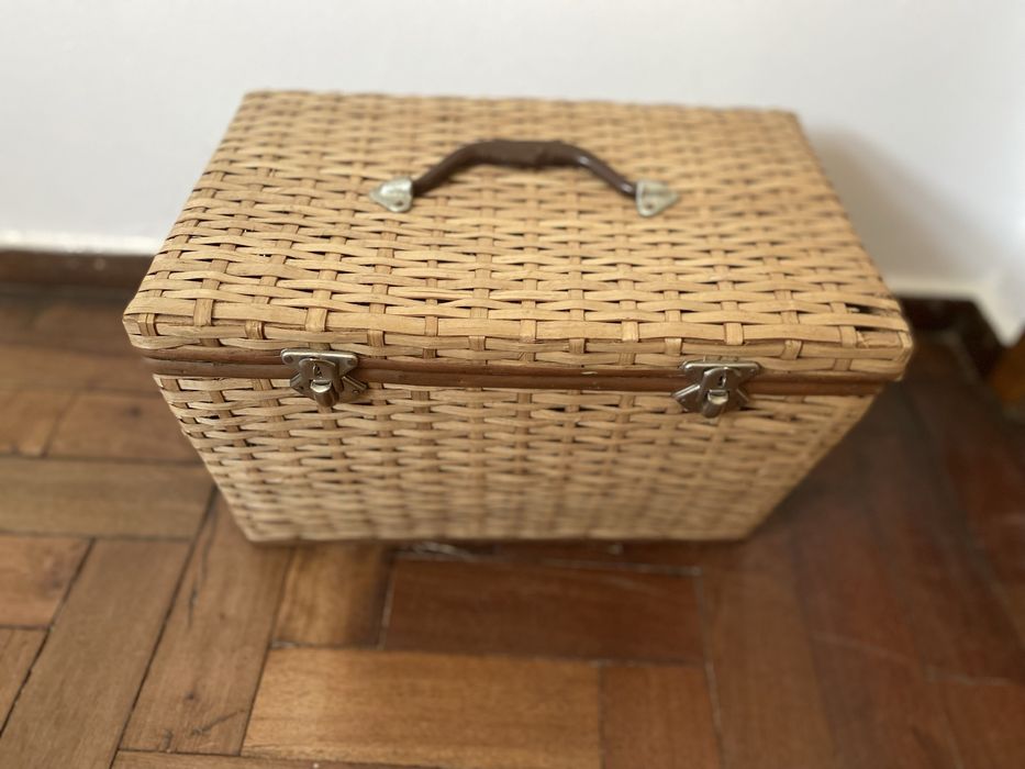 Cesto Vintage Artesanal - anos 60