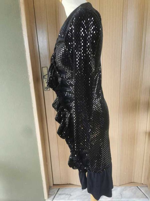 Vestido vintage preto com brilhantes