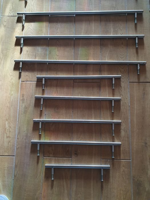 Uchwyty meblowe Reling RE 10- 18 szt.