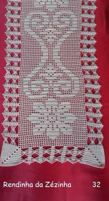 Centro de mesa em crochet artesanal