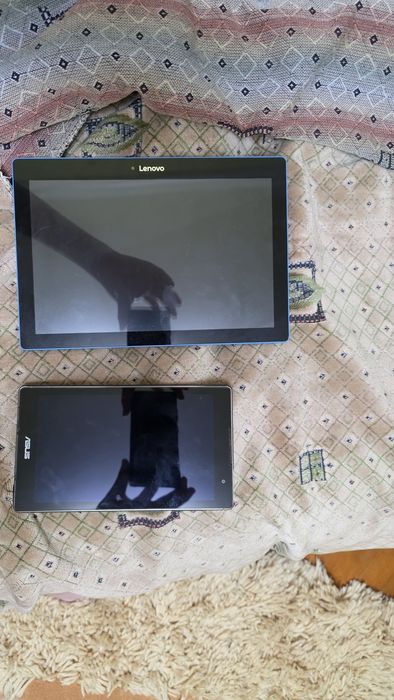 Lenovo tab 10+Asus Zentab c 7.0(На запчастин)и