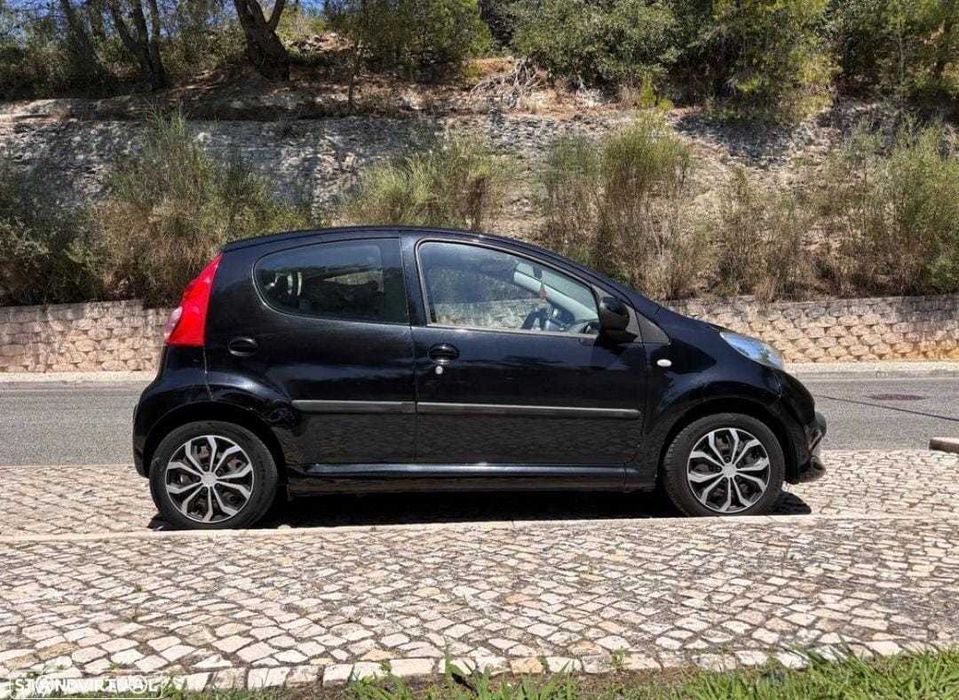 Peugeot 107 1.0 Gasolina – Económico