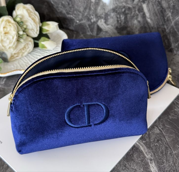 Велюрова косметичка Dior