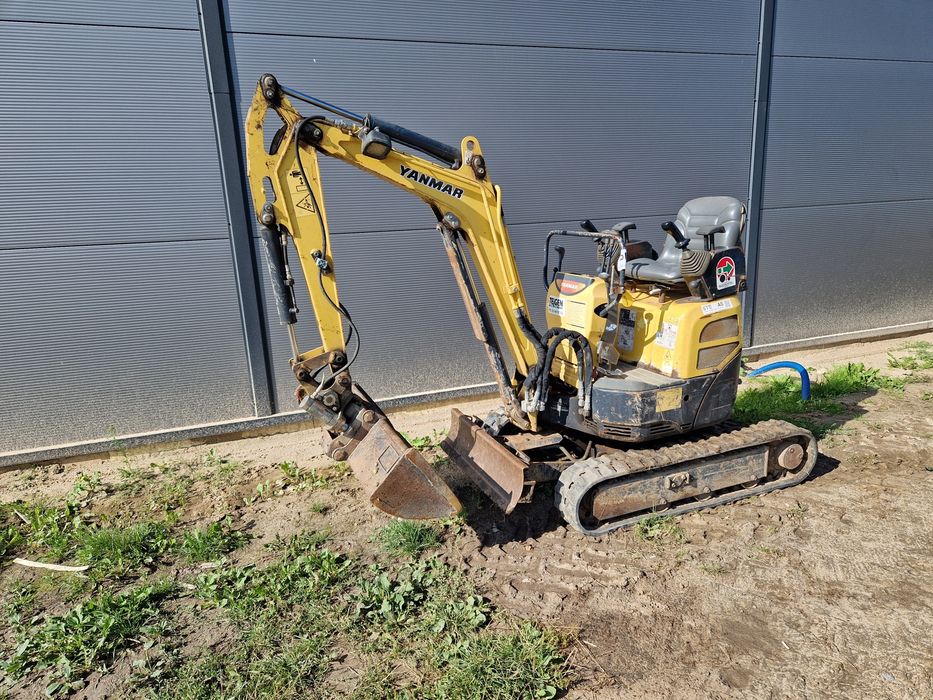 Minikoparka Yanmar Vio10 1250kg tiltman