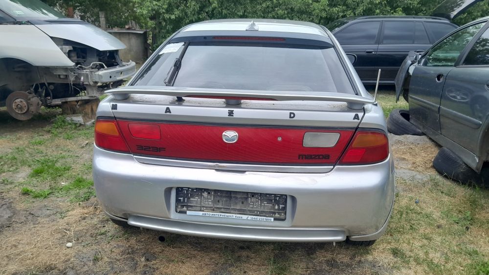 Mazda 323f мазда 323 розбір запчастини