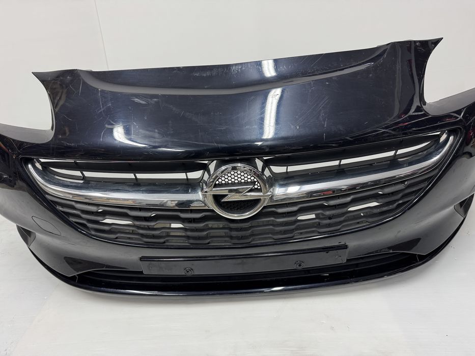Opel Corsa zderzak z22c