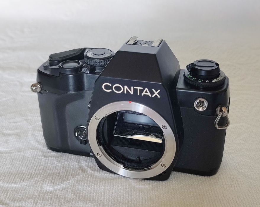 Плівковий фотоапарат Contax 159MM body