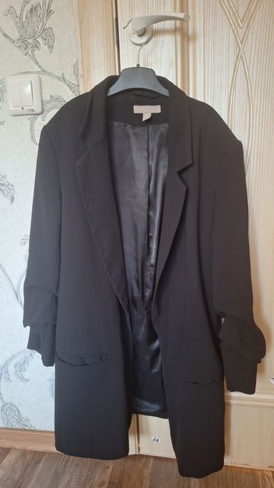 Продам пиджак H&M