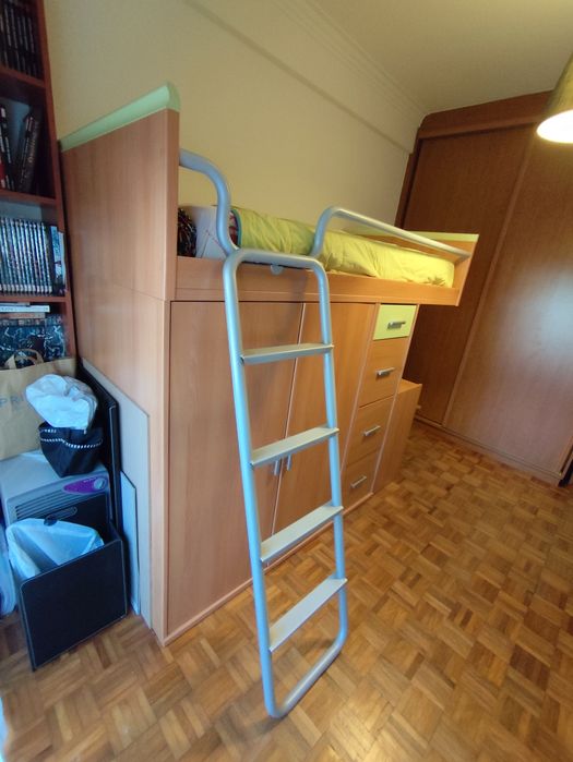 Cama de beliche + colchão