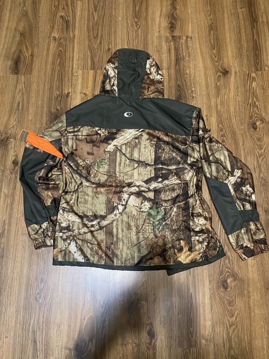 Костюм для рибалки , охоти . Тканина ліс мембрана , не промокайка .