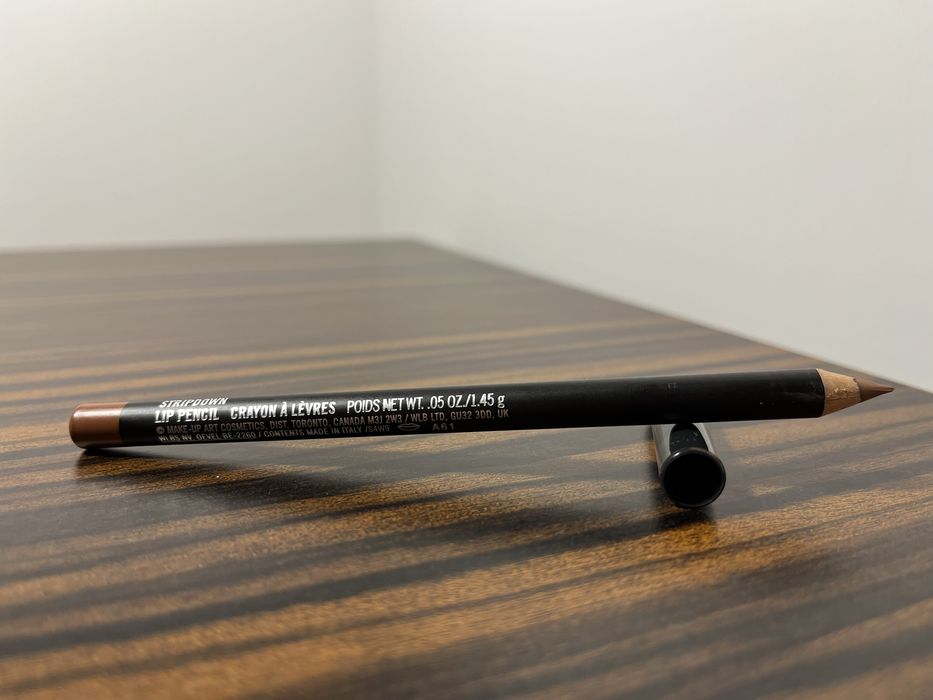 Konturówka kredka do ust MAC Lip Pencil - Stripdown