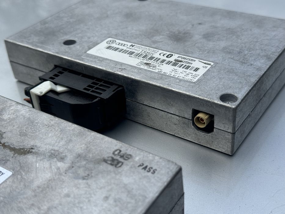 Блок Bluetooth audi a4 8P0862335C 8P0862335H модуль блютуз ауді а4 б7