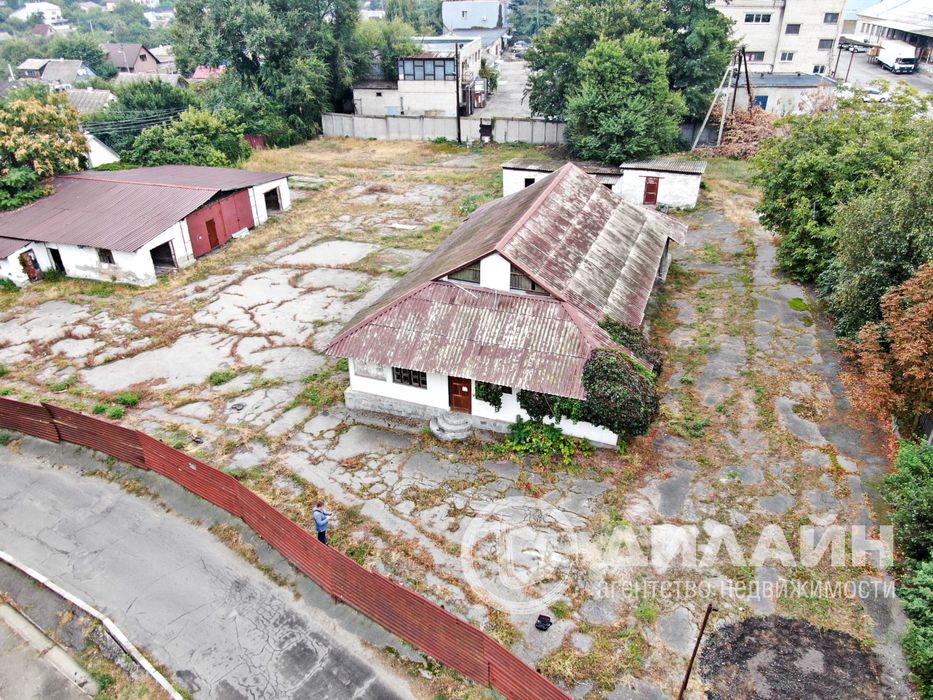 Комплекс зданий и сооружений в центре Космоса